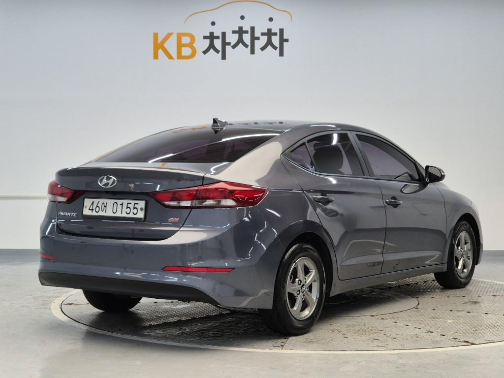 2017 HYUNDAI AVANTE AD 