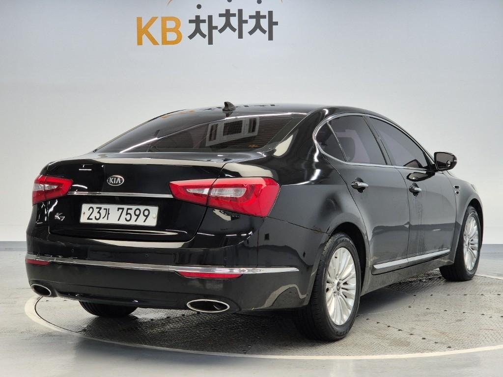 2013 KIA THE NEW K7 
