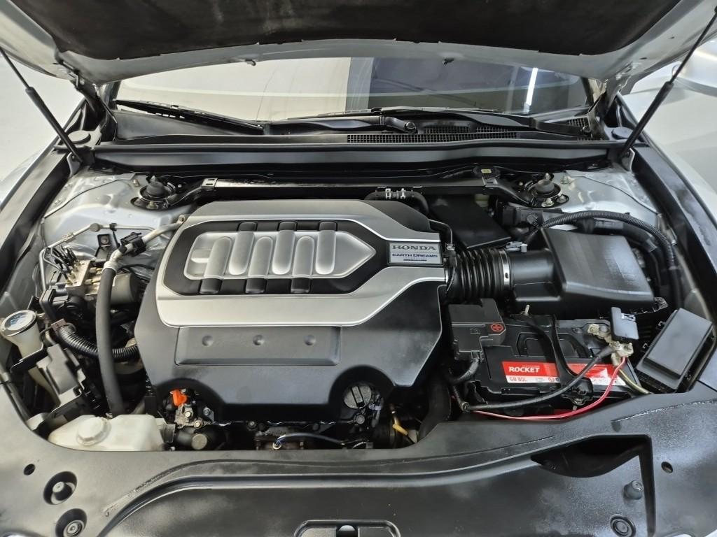 2016 HONDA LEGEND (5Gen) 