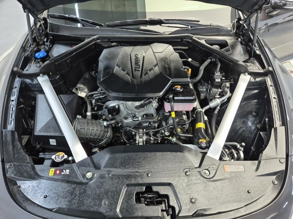 2021 KIA STINGER Meister 