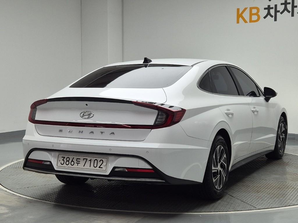 2022 HYUNDAI SONATA (DN8) HYBRID 