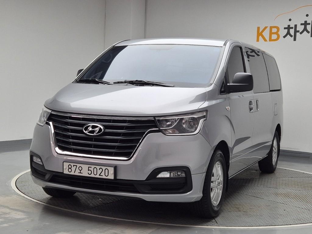 2019 HYUNDAI THE NEW GRAND STAREX 