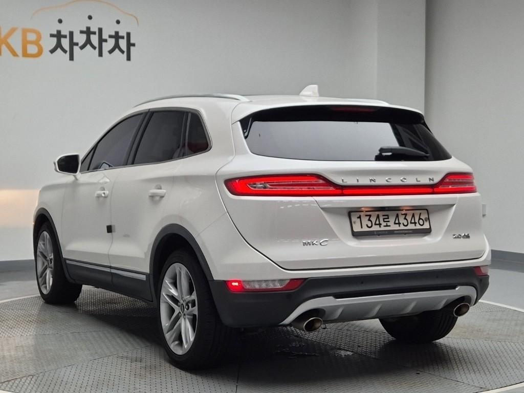 2015 LINCOLN MKC 