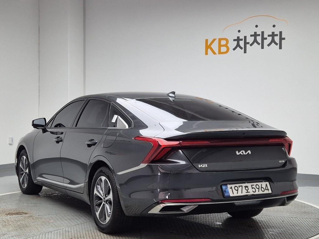 2022 KIA K8 HYBRID 
