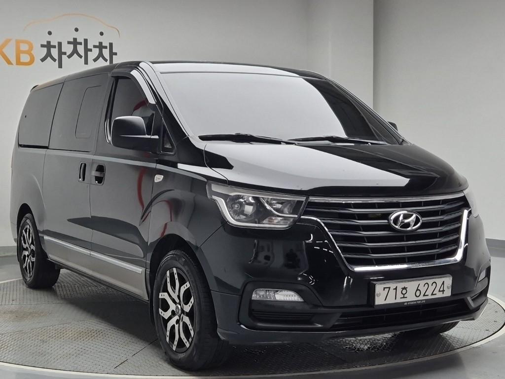 2020 HYUNDAI THE NEW GRAND STAREX 