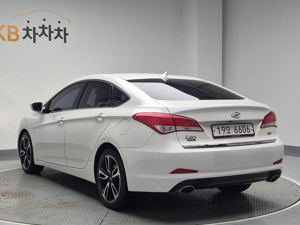 2012 HYUNDAI i40 