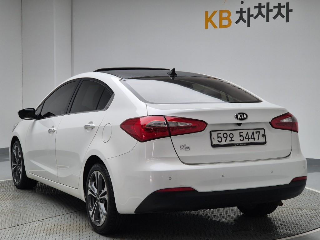 2015 KIA K3 