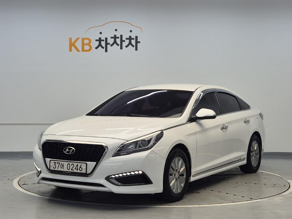 2017 HYUNDAI LF SONATA HYBRID 
