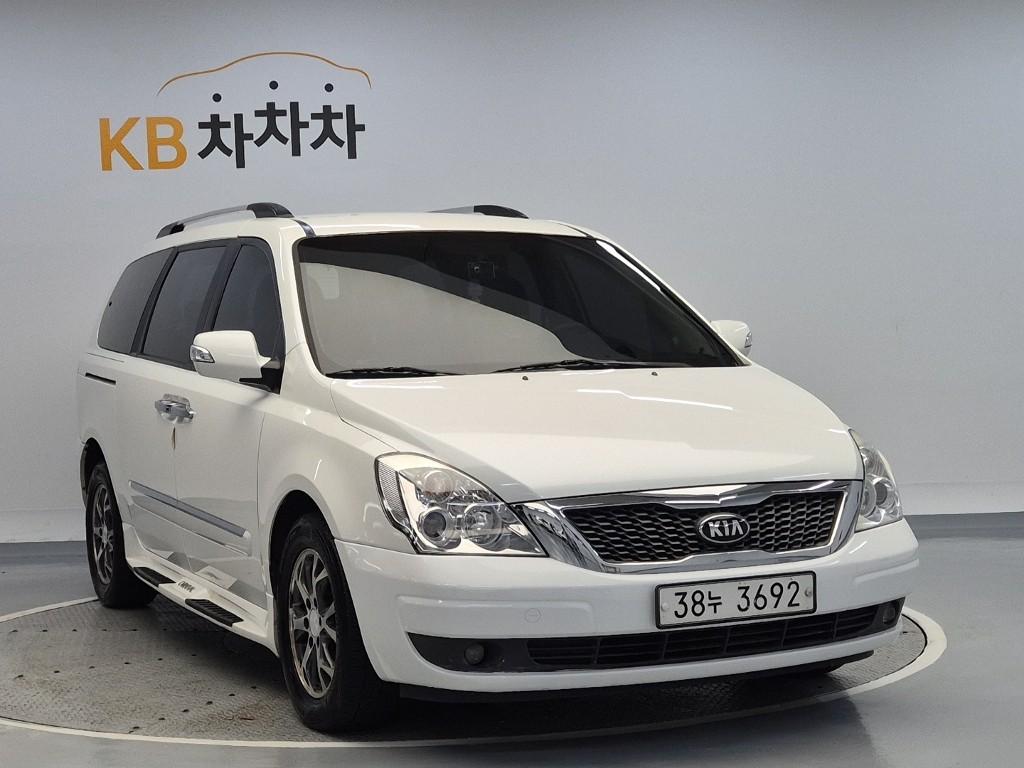 2014 KIA CARNIVAL R 