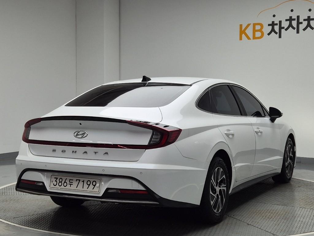 2022 HYUNDAI SONATA (DN8) HYBRID 