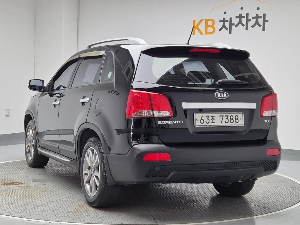 2010 KIA SORENTO R 