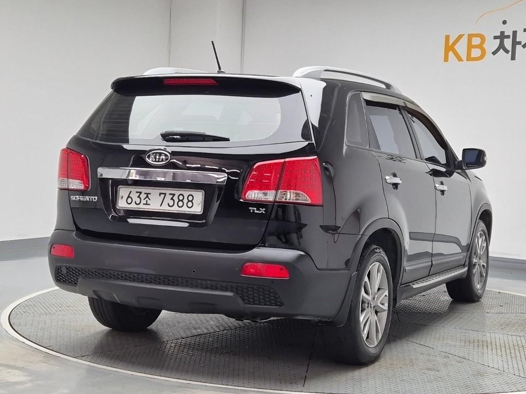 2010 KIA SORENTO R 