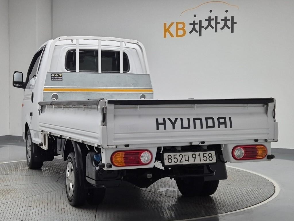 2022 HYUNDAI PORTER II 