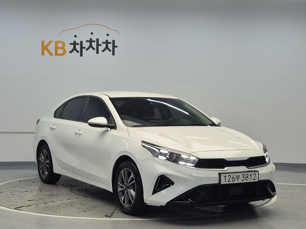 2022 KIA THE NEW K3 