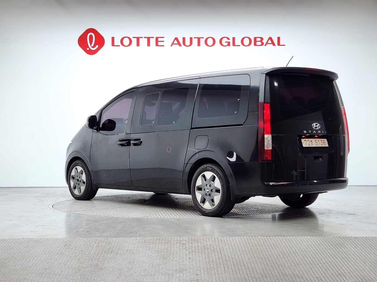 2022 HYUNDAI STARIA 2.2 Diesel Tourer 11seat 2W Modern