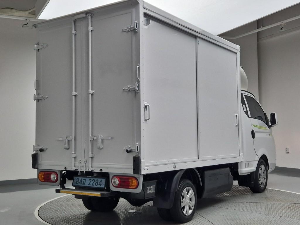 2022 HYUNDAI PORTER II ELECTRIC 