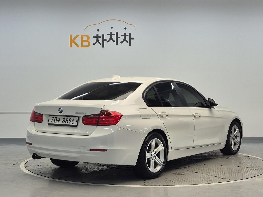 2015 BMW 3 Series (6Gen) 