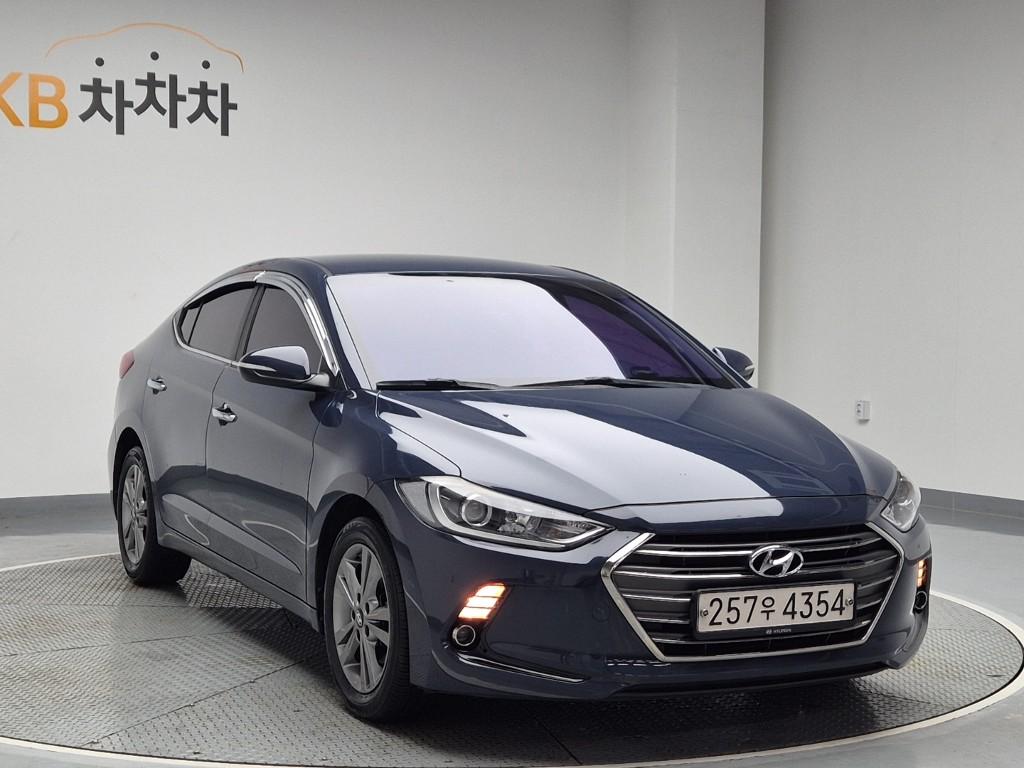 2016 HYUNDAI AVANTE AD 