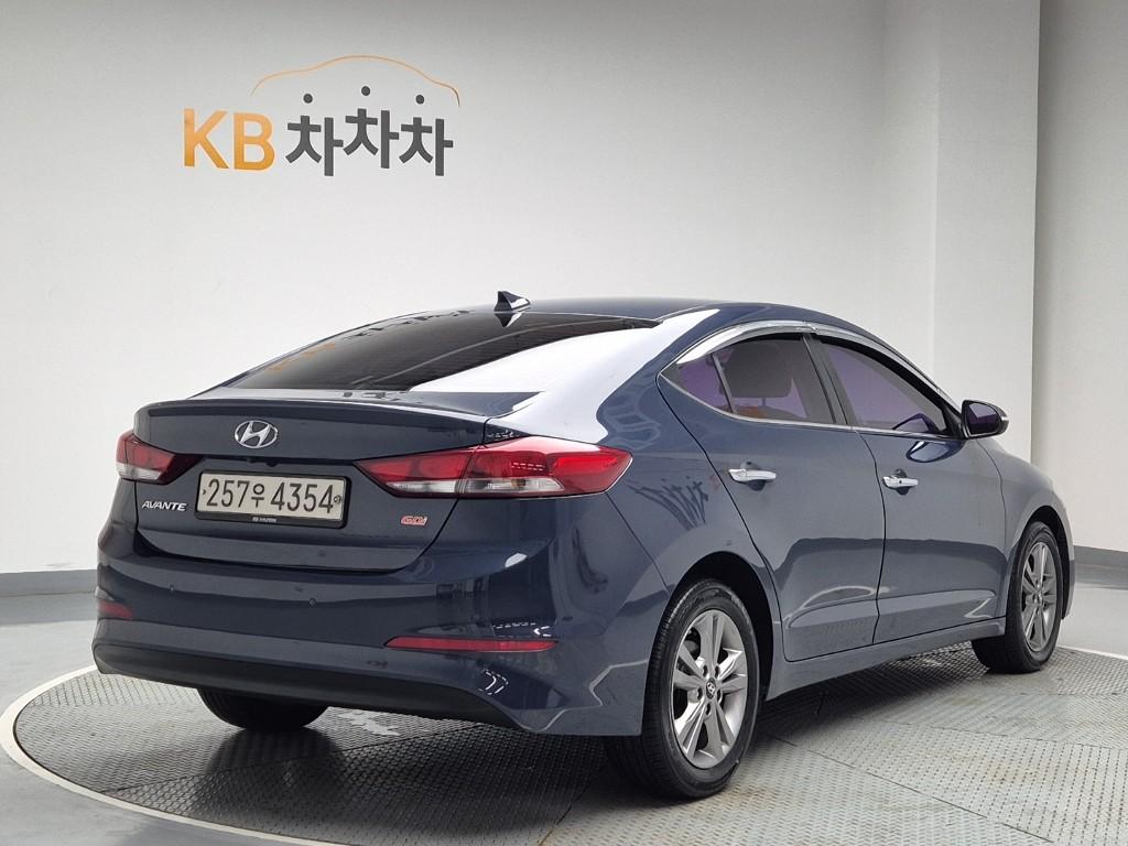 2016 HYUNDAI AVANTE AD 