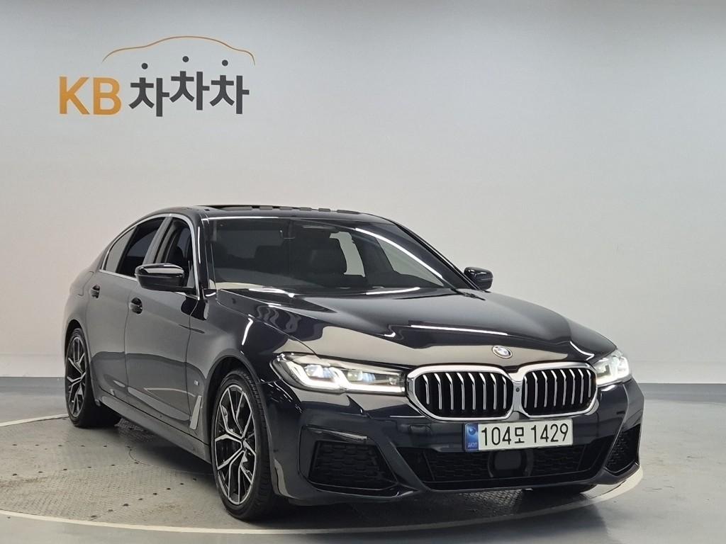 2021 BMW 5 SERIES (7Gen) 