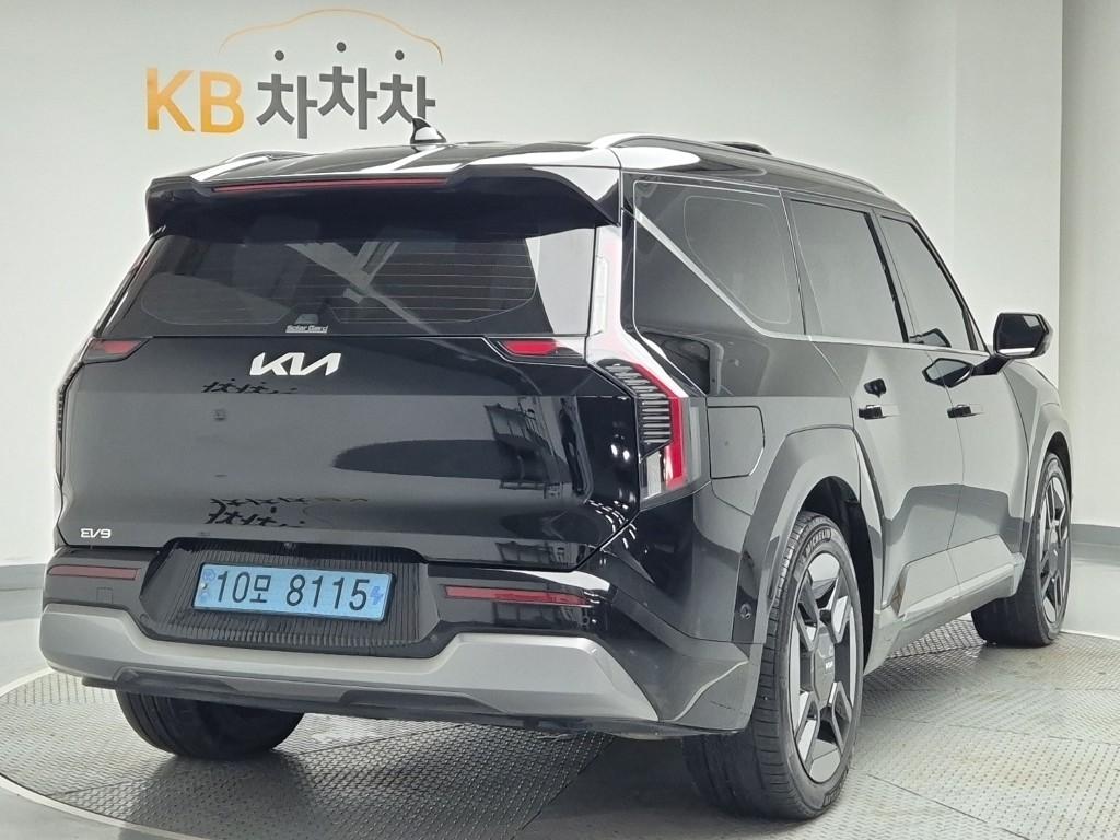 2024 KIA EV9 