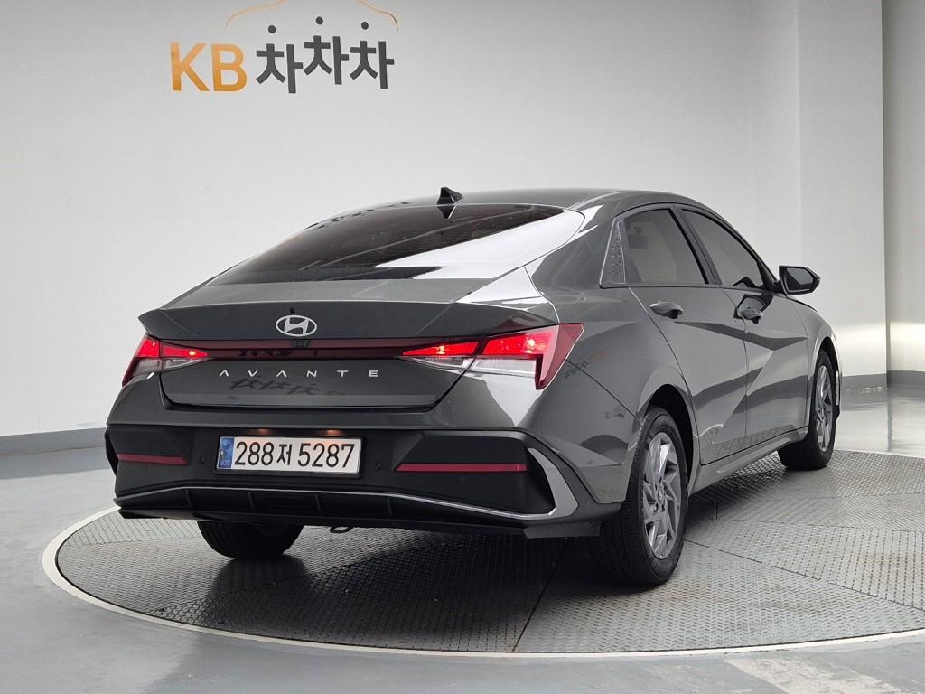 2024 HYUNDAI AVANTE (CN7) 