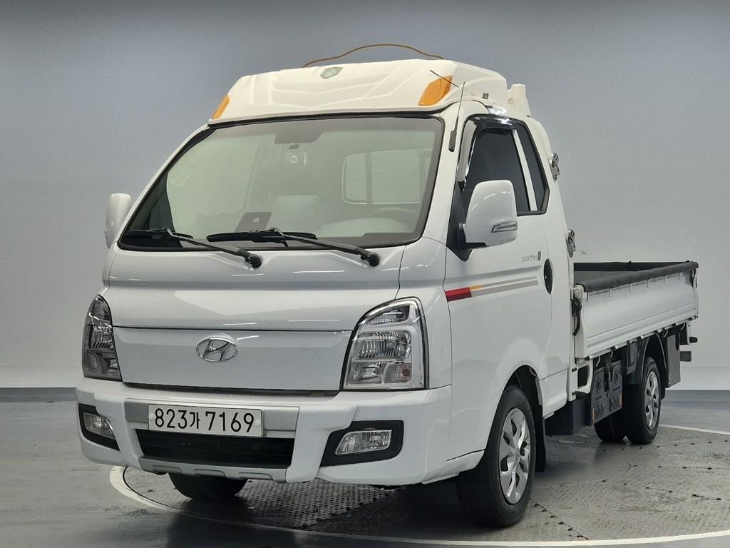 2023 HYUNDAI PORTER II 