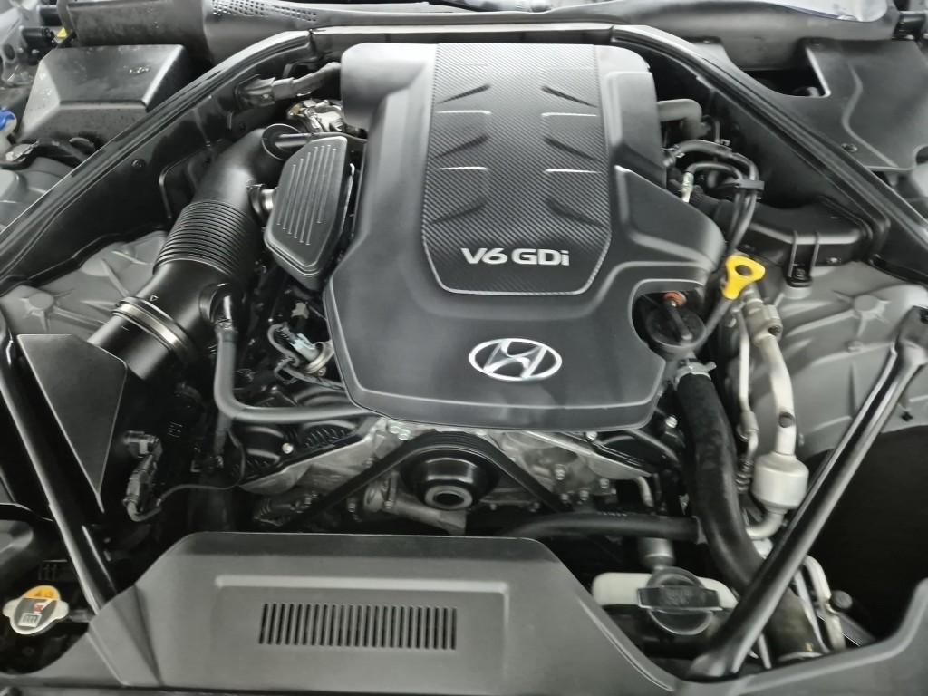 2016 HYUNDAI GENESIS DH 
