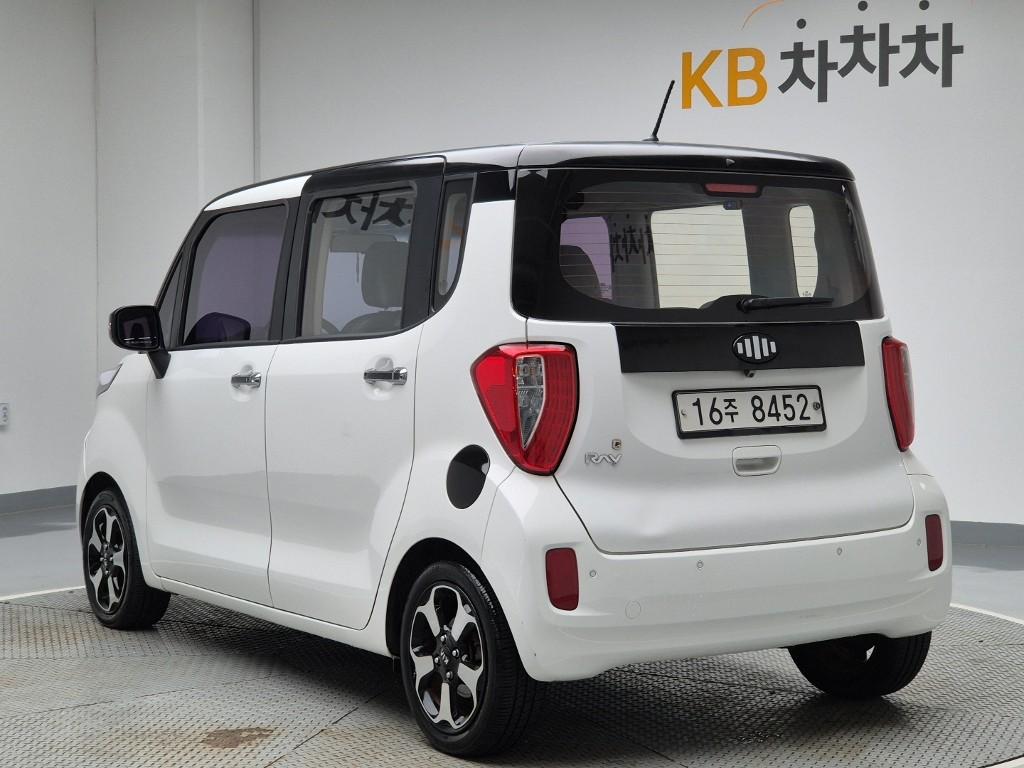 2014 KIA RAY 
