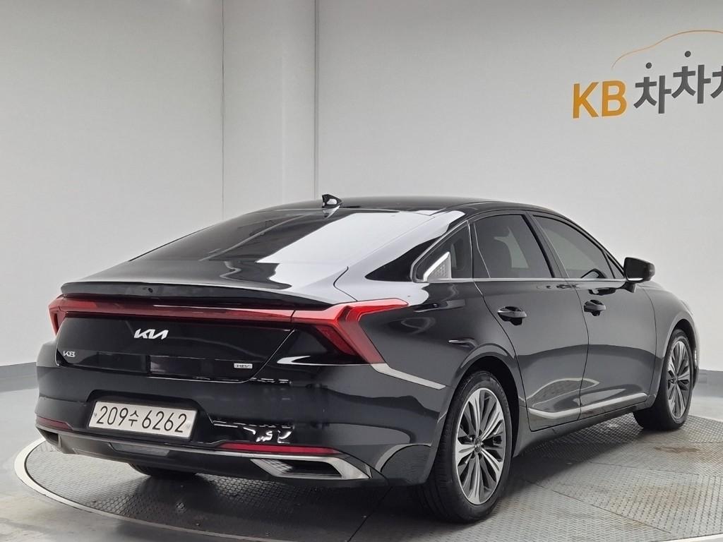 2023 KIA K8 HYBRID 