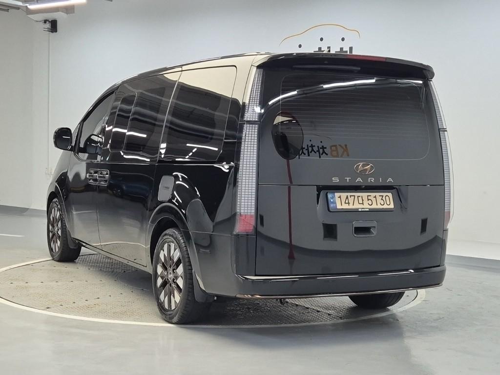 2023 HYUNDAI STARIA 