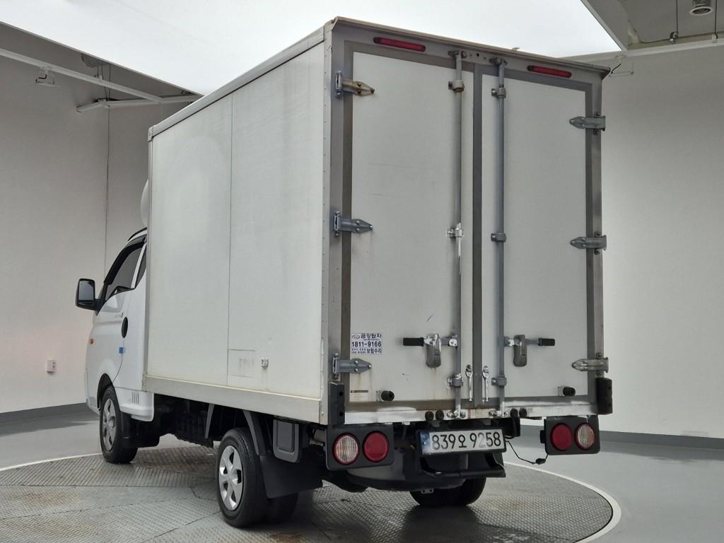 2024 HYUNDAI PORTER II 