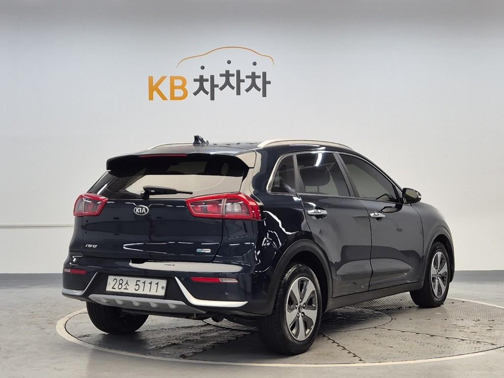 2018 KIA NIRO 