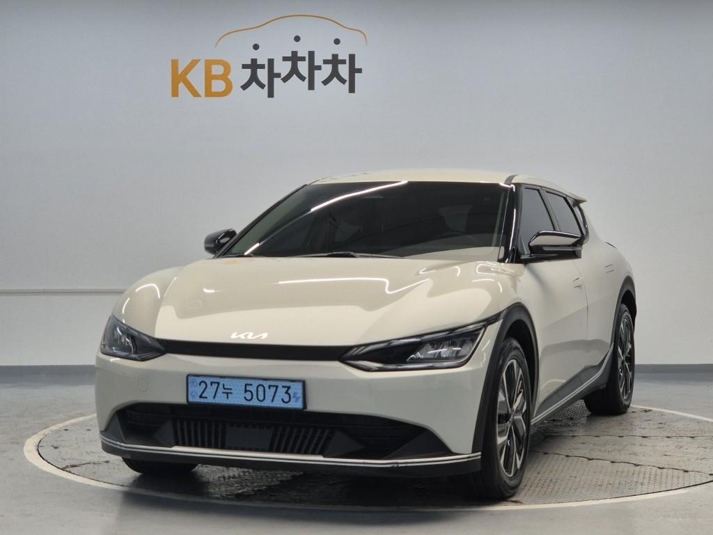 2022 KIA EV6 