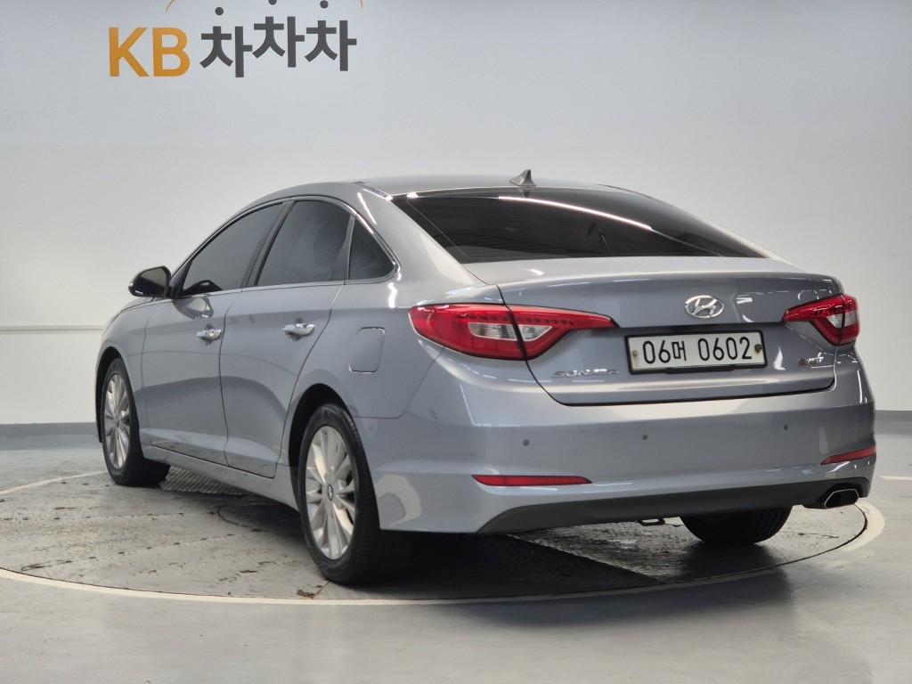 2016 HYUNDAI LF SONATA 