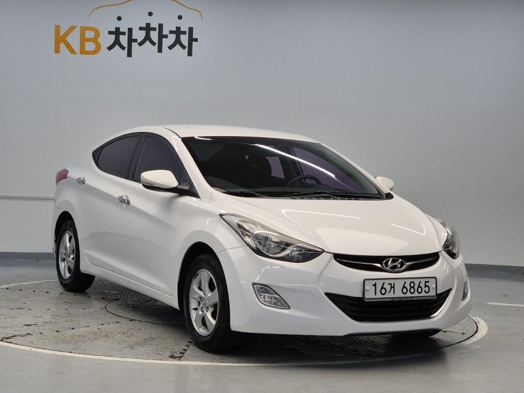 2012 HYUNDAI AVANTE MD 