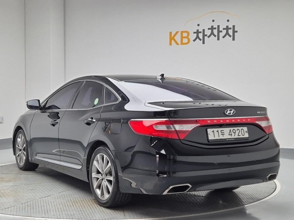 2016 HYUNDAI GRANDEUR HG 