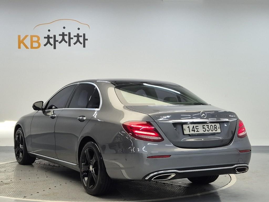 2017 BENZ E CLASS (5Gen) 