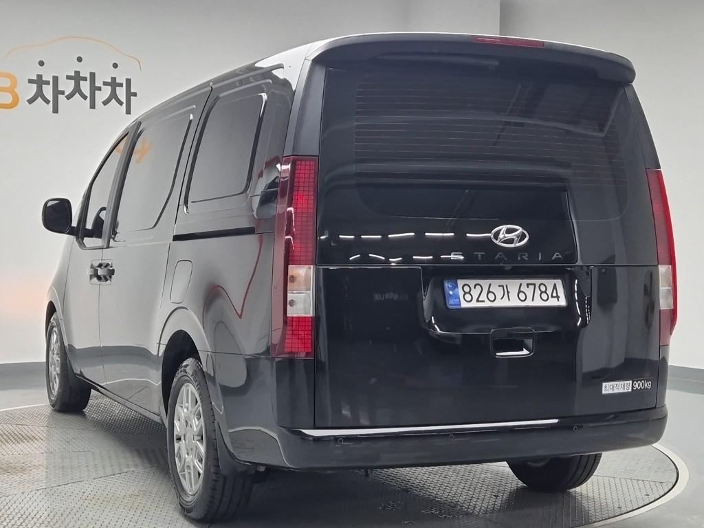 2023 HYUNDAI STARIA 