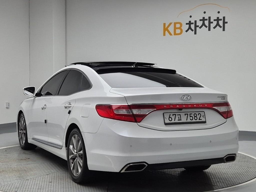 2015 HYUNDAI GRANDEUR HG 