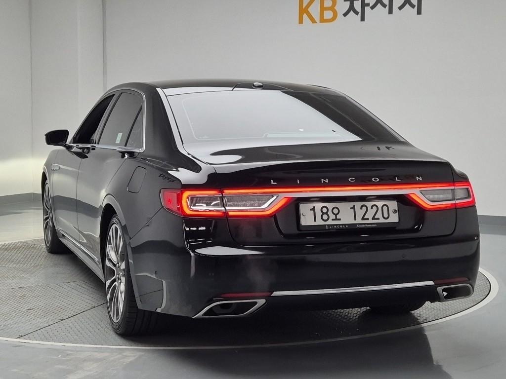 2017 LINCOLN CONTINENTAL 