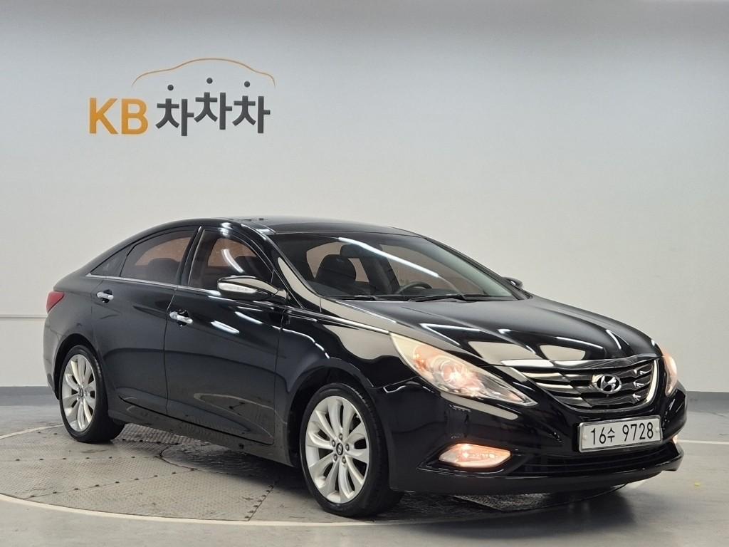 2010 HYUNDAI SONATA (YF) 