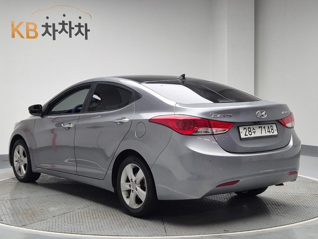 2012 HYUNDAI AVANTE MD 