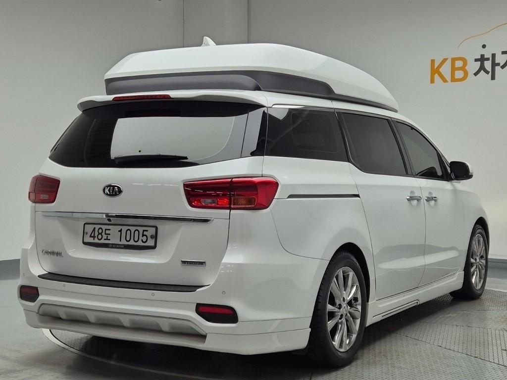2019 KIA THE NEW CARNIVAL 