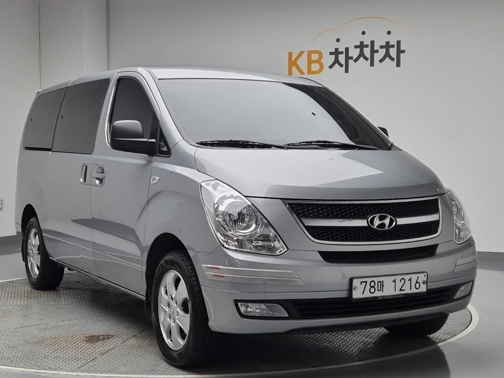 2014 HYUNDAI GRAND STAREX 