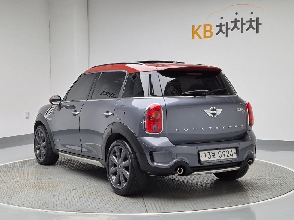 2016 MINI COUNTRYMAN 