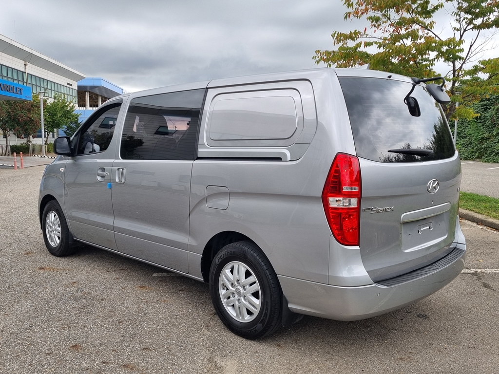 2020 HYUNDAI THE NEW GRAND STAREX 5seat Diesel Van Modern