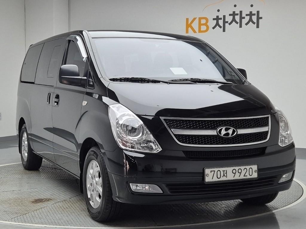 2015 HYUNDAI GRAND STAREX 