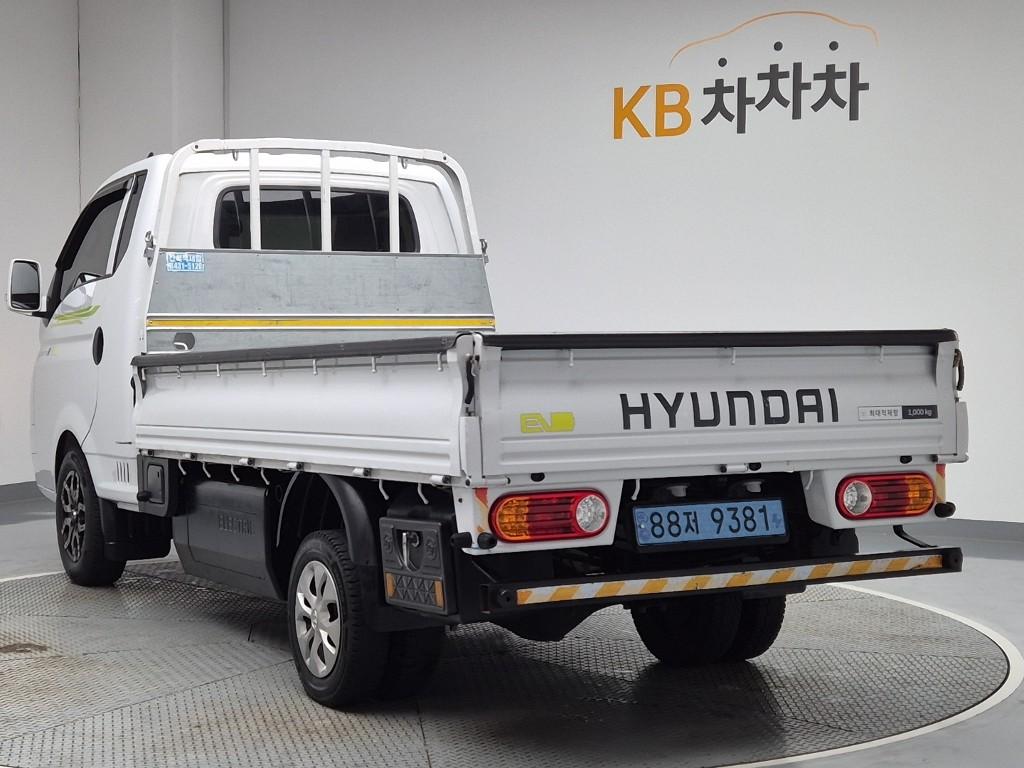 2022 HYUNDAI PORTER II ELECTRIC 