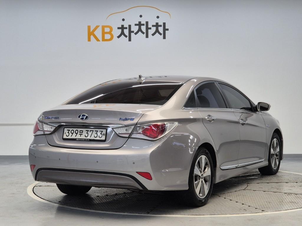 2012 HYUNDAI YF SONATA HYBRID 